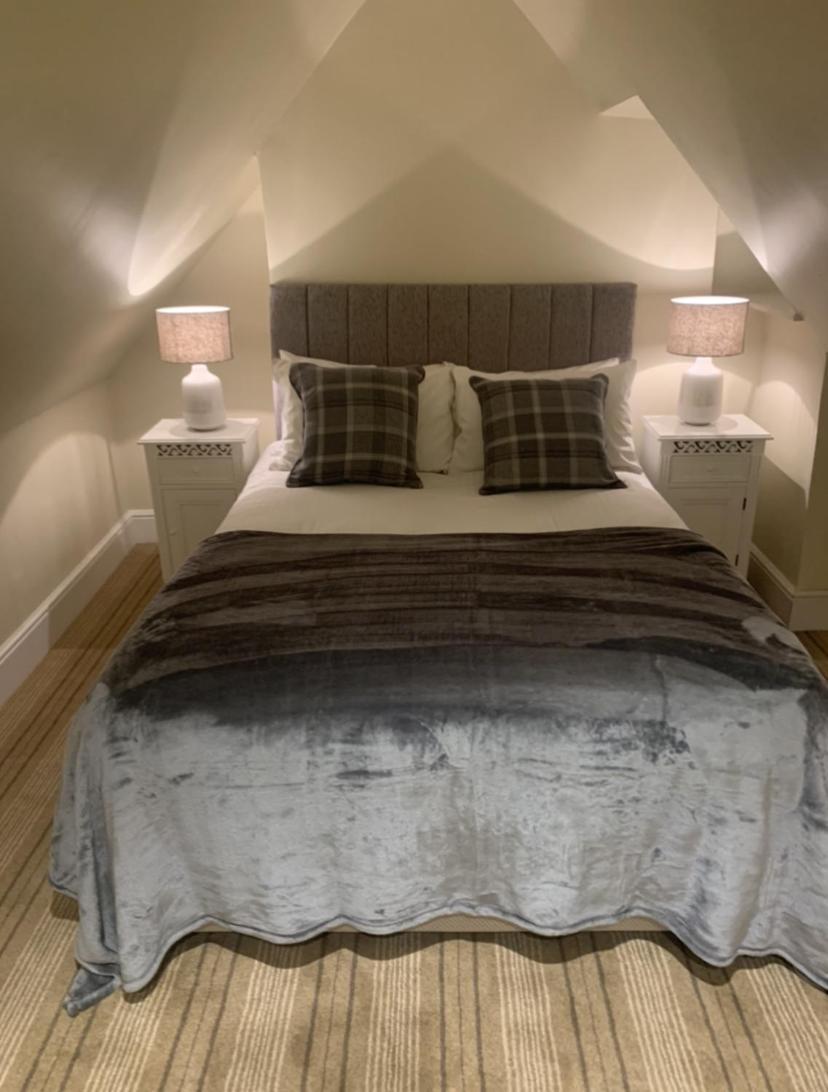 Greyhound Inn Wilton Wilton  Extérieur photo