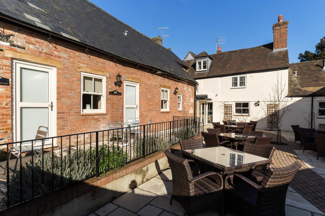 Greyhound Inn Wilton Wilton  Extérieur photo