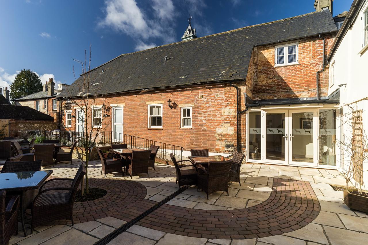 Greyhound Inn Wilton Wilton  Extérieur photo